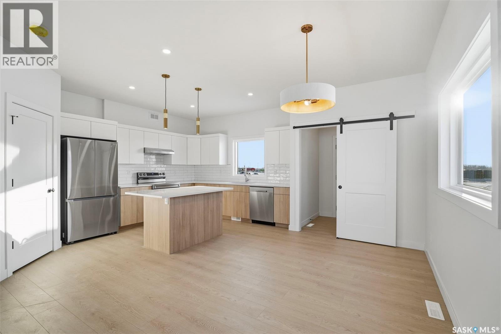 1416 Besnard Drive, Martensville, Saskatchewan  S0K 2T1 - Photo 6 - SK030569