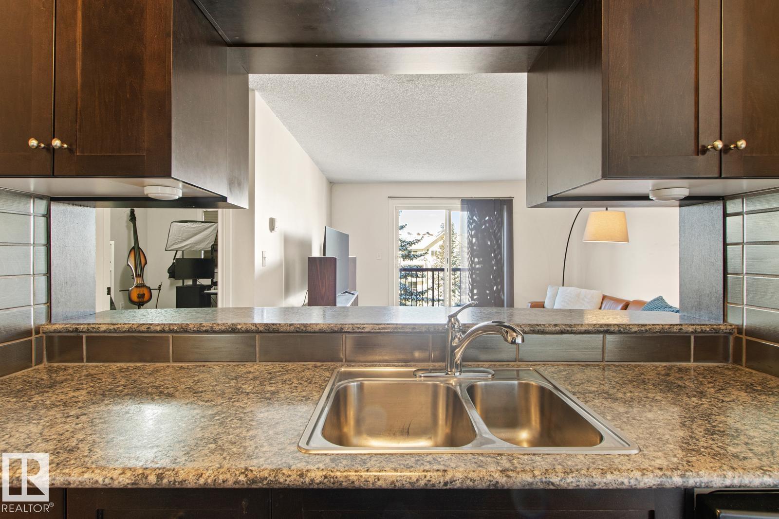 #446 10636 120 St Nw, Edmonton, Alberta  T5H 4L5 - Photo 18 - E4474346