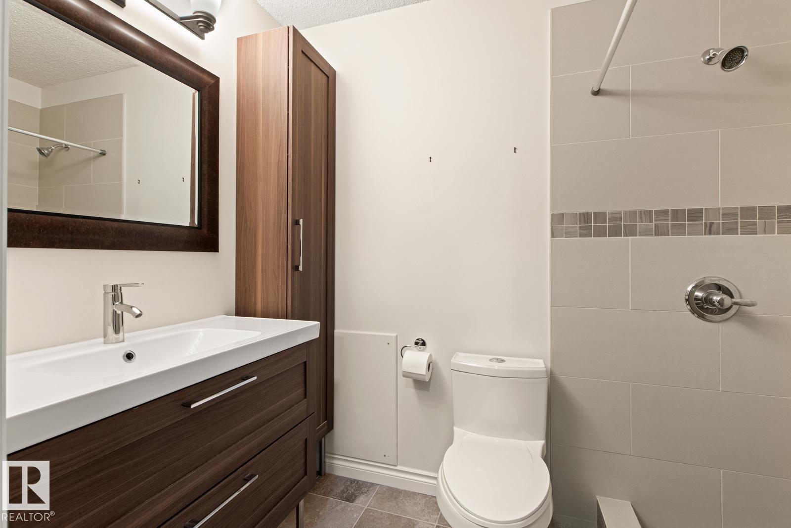 #446 10636 120 St Nw, Edmonton, Alberta  T5H 4L5 - Photo 35 - E4474346