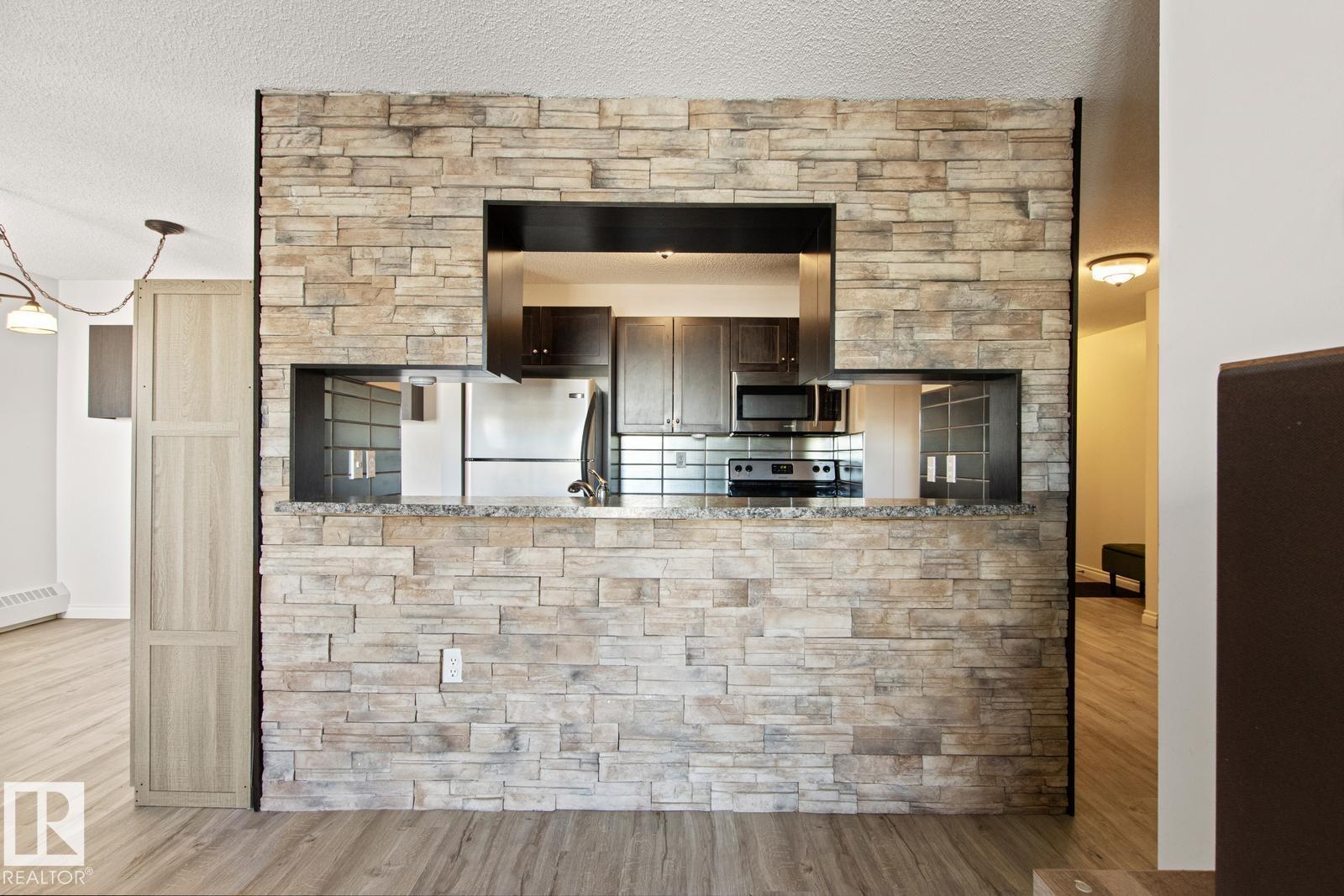 #446 10636 120 St Nw, Edmonton, Alberta  T5H 4L5 - Photo 15 - E4474346