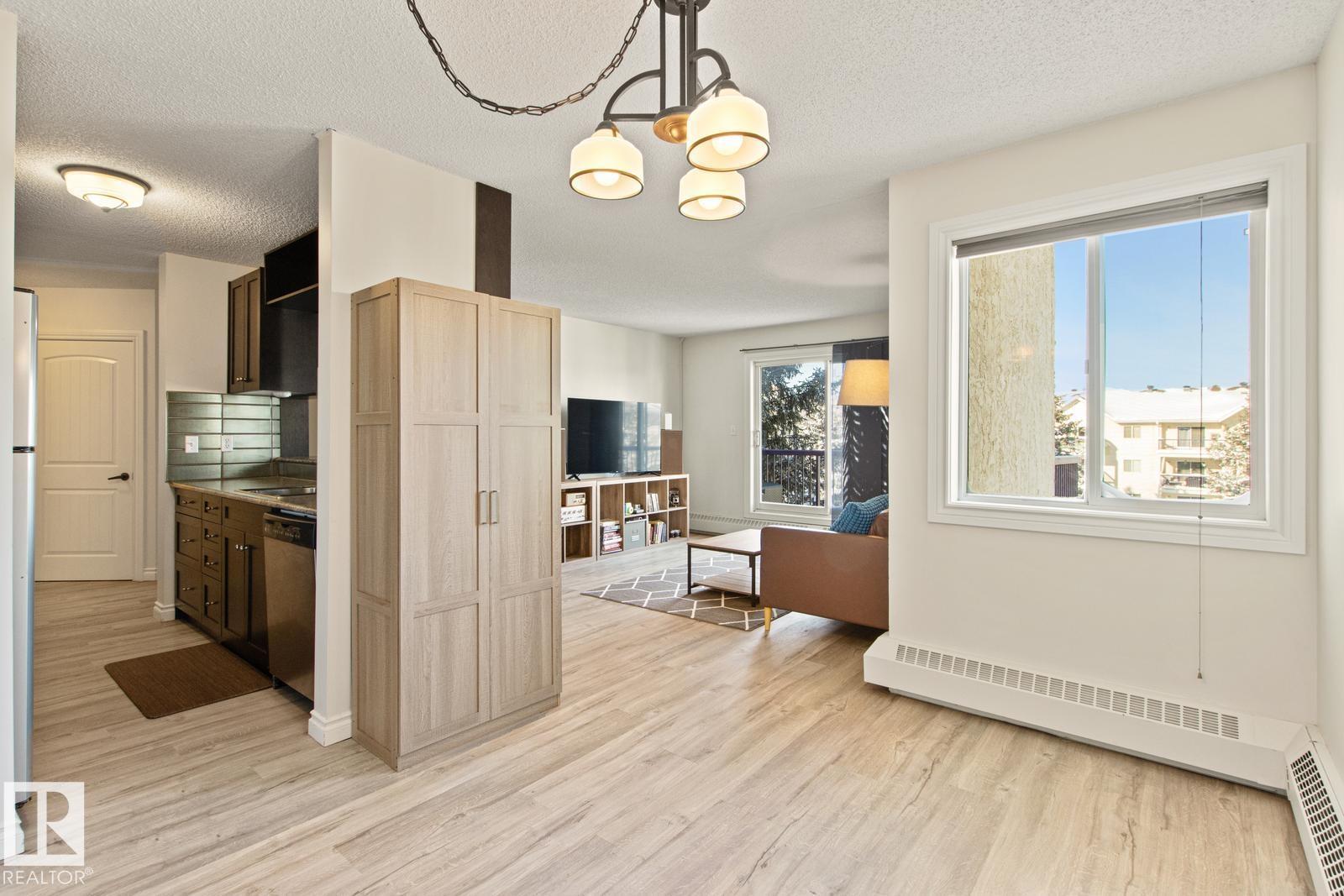 #446 10636 120 St Nw, Edmonton, Alberta  T5H 4L5 - Photo 24 - E4474346