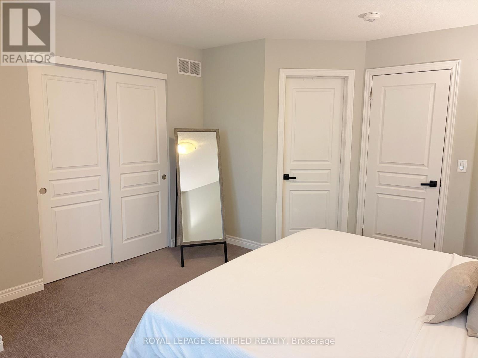 53 - 7768 Ascot Circle Ne, Niagara Falls, Ontario  L2H 3P9 - Photo 19 - X12891794