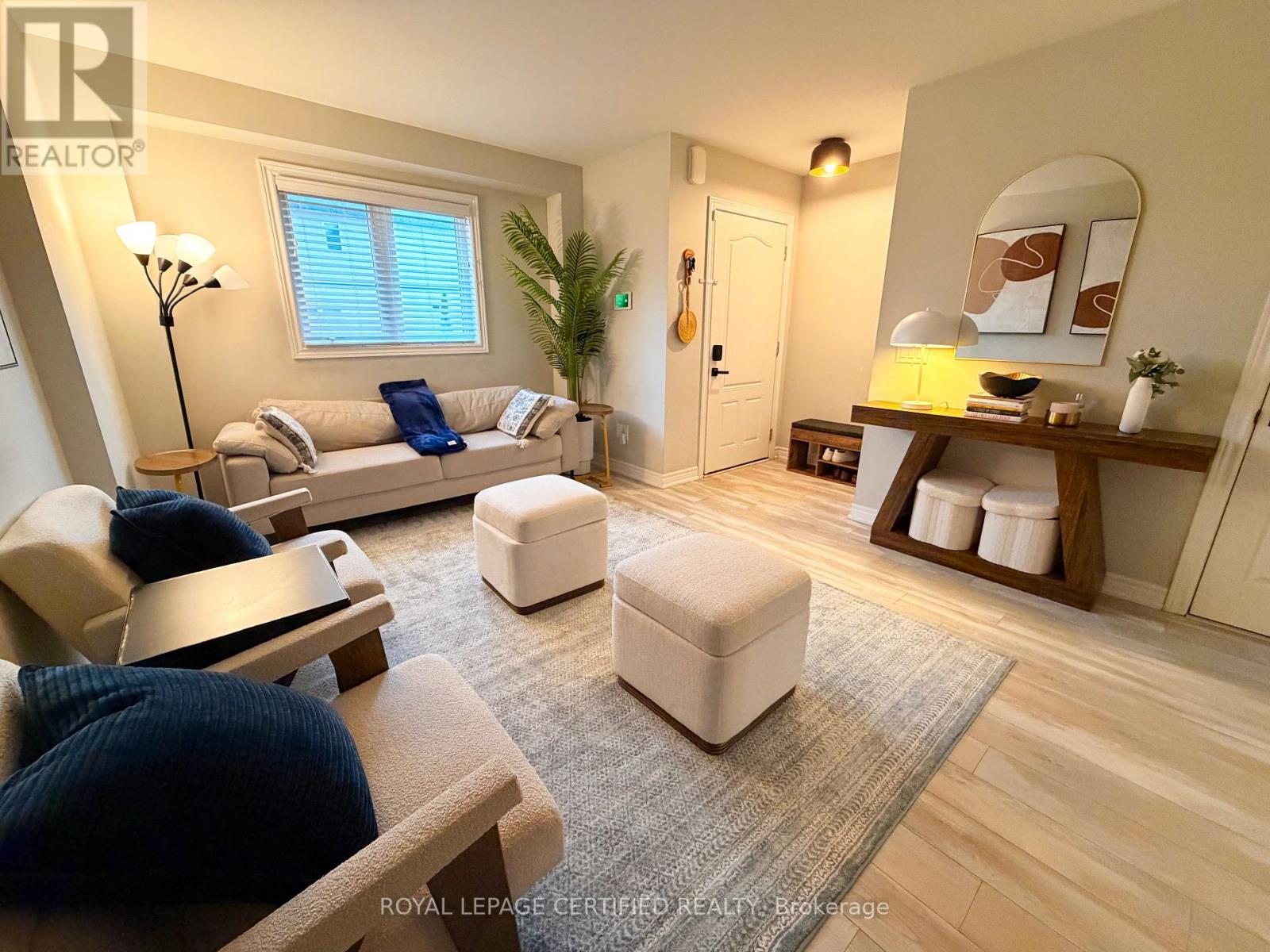 53 - 7768 Ascot Circle Ne, Niagara Falls, Ontario  L2H 3P9 - Photo 4 - X12891794