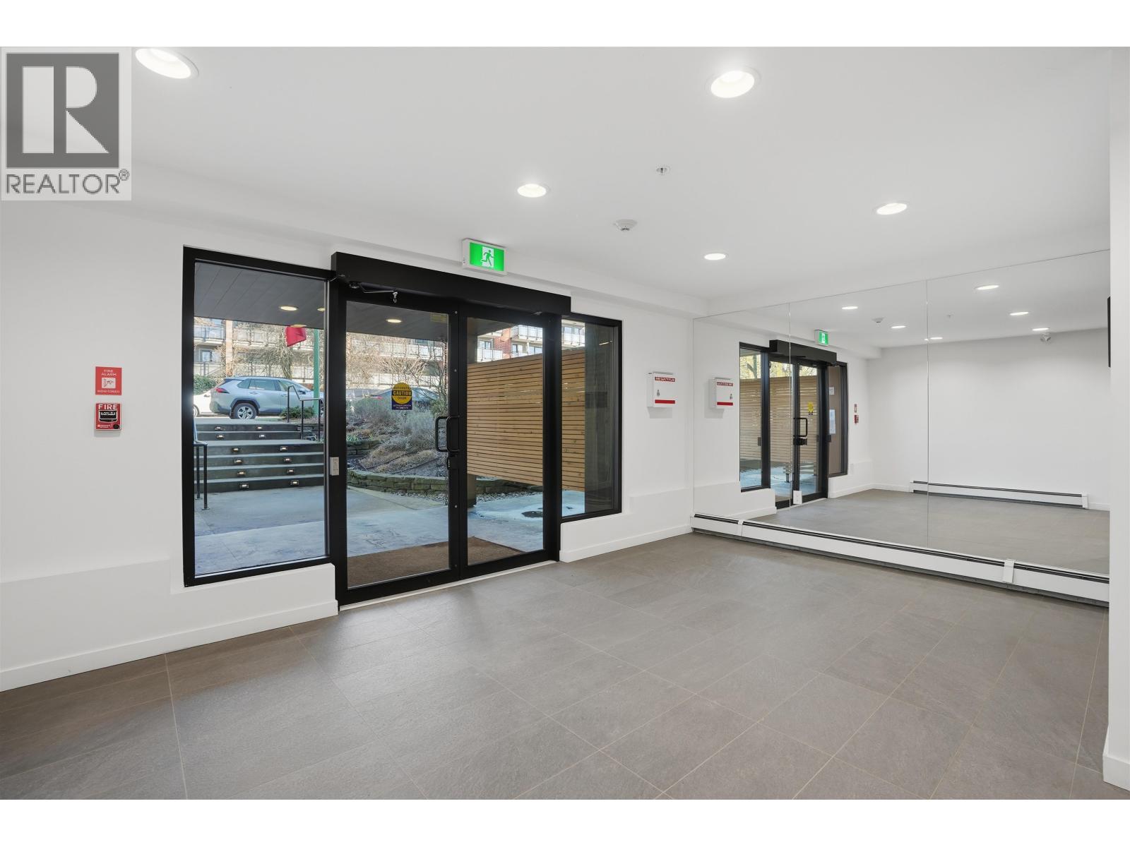 303 357 E 2nd Street, North Vancouver, British Columbia  V7L 1C6 - Photo 25 - R3100316