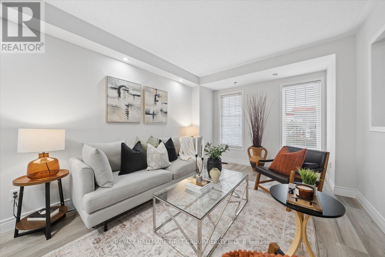 14 Oakins Lane, Ajax (Northwest Ajax), Ontario  L1T 0H2 - Photo 3 - E12890938