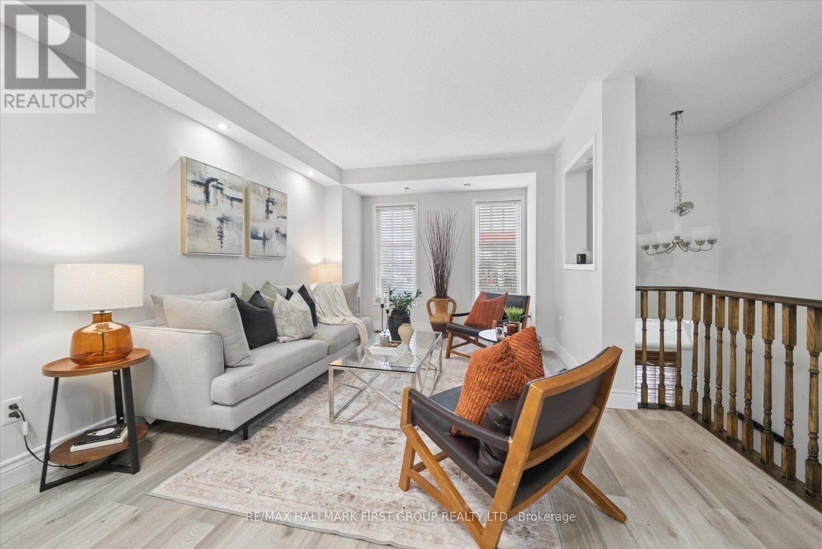 14 Oakins Lane, Ajax (Northwest Ajax), Ontario  L1T 0H2 - Photo 2 - E12890938