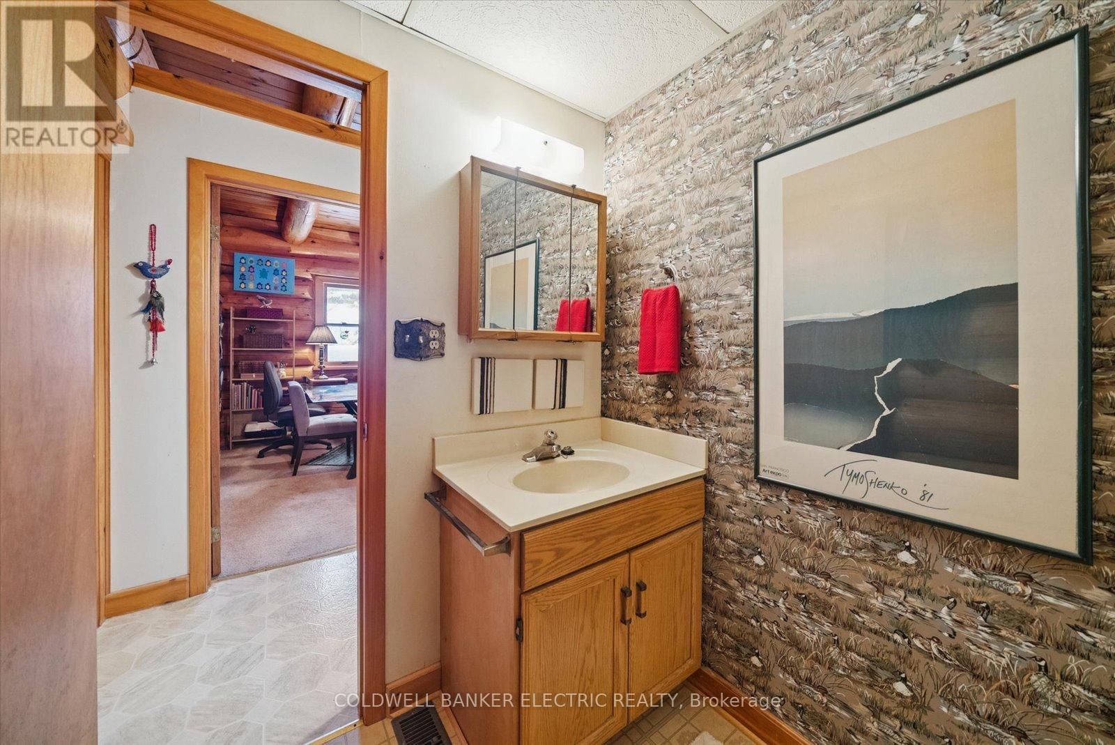 197 Hillside Drive, Kawartha Lakes (Somerville), Ontario  K0M 1C0 - Photo 18 - X12891944