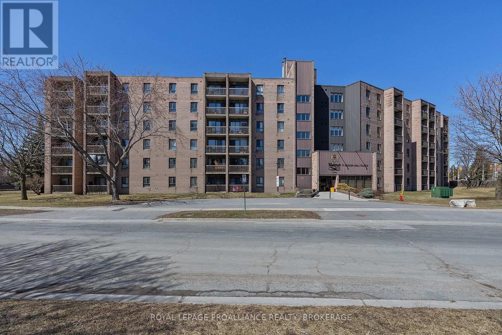 215 - 17 Eldon Hall Place, Kingston, Ontario  K7M 7H5 - Photo 28 - X12892058