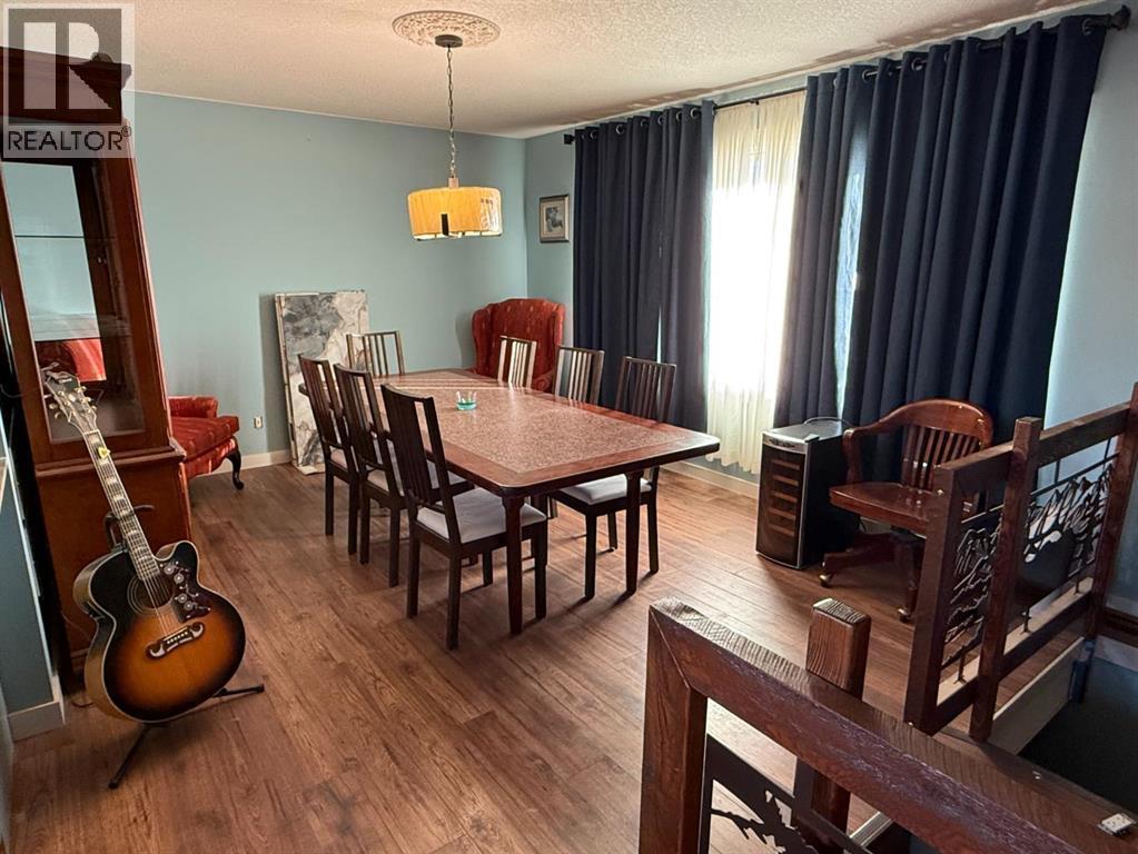 19 Kallbom Crescent, Whitecourt, Alberta  T7S 1E2 - Photo 7 - A2270396