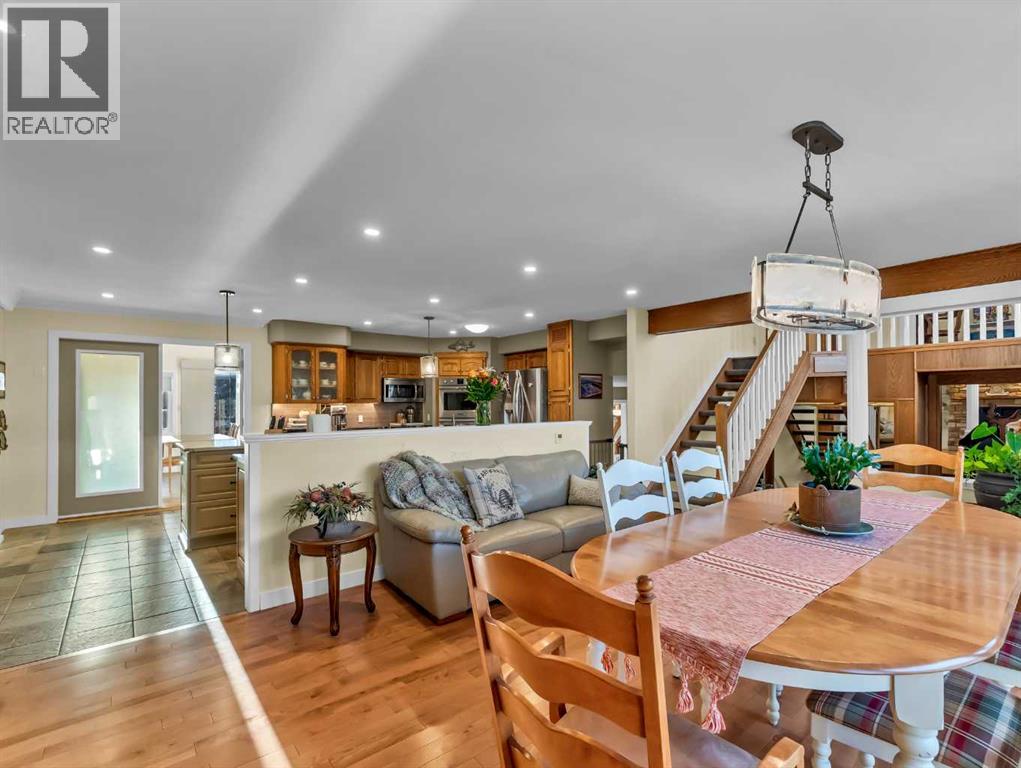 35 Horner Court Ne, Medicine Hat, Alberta  T1C 1M1 - Photo 6 - A2279649