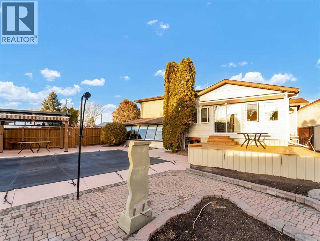 35 Horner Court Ne, Medicine Hat, Alberta  T1C 1M1 - Photo 41 - A2279649