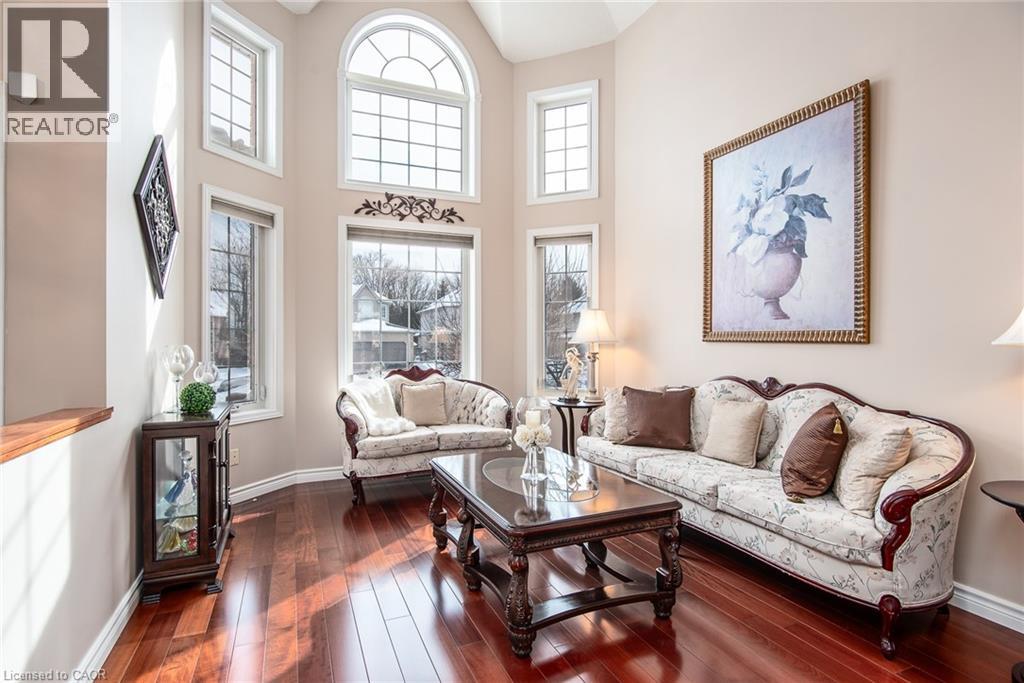 110 Deer Ridge Drive, Kitchener, Ontario  N2P 2K9 - Photo 3 - 40806890