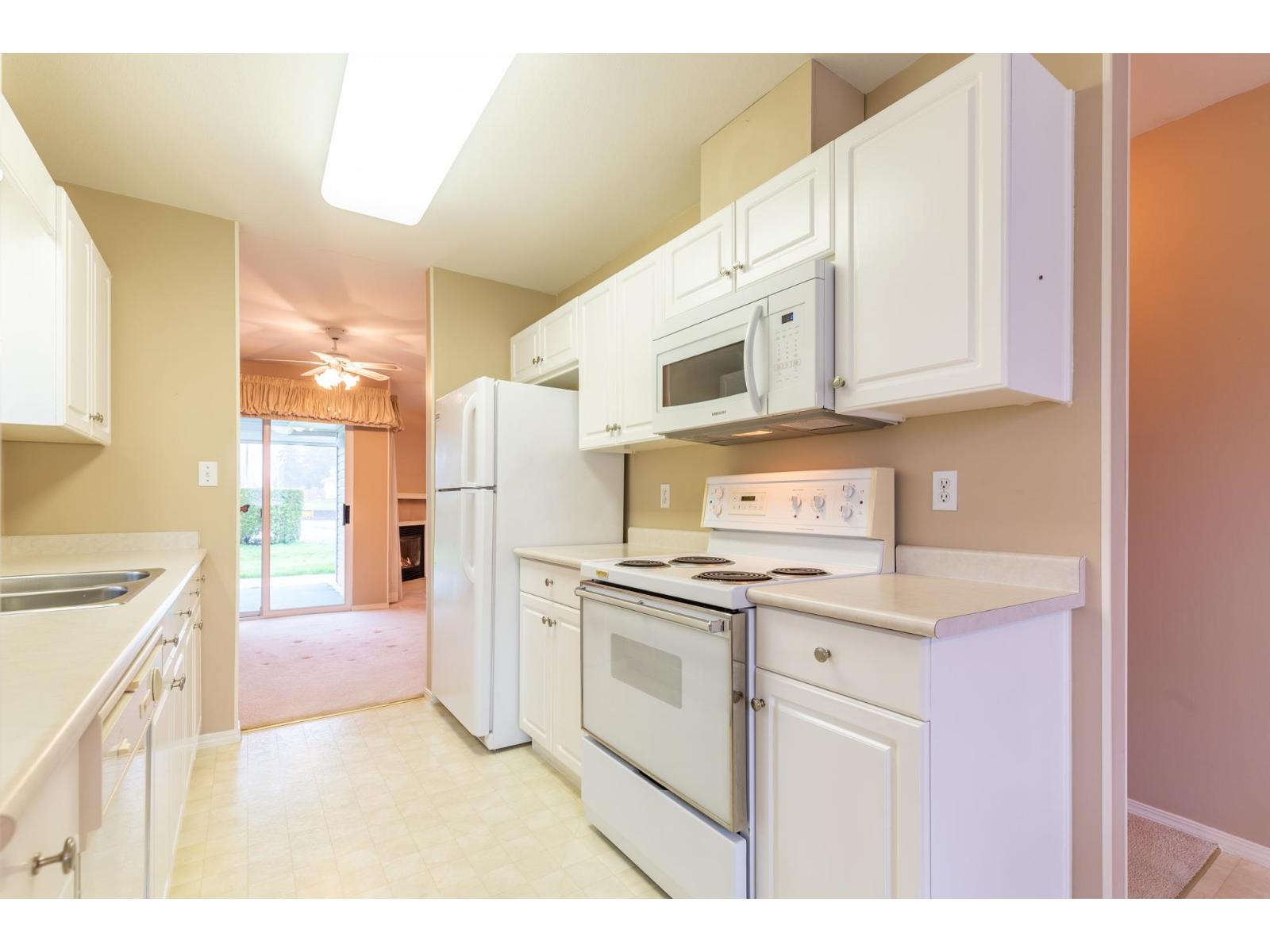 57 15020 66a Avenue, Surrey, British Columbia  V3S 2A5 - Photo 12 - R3099700