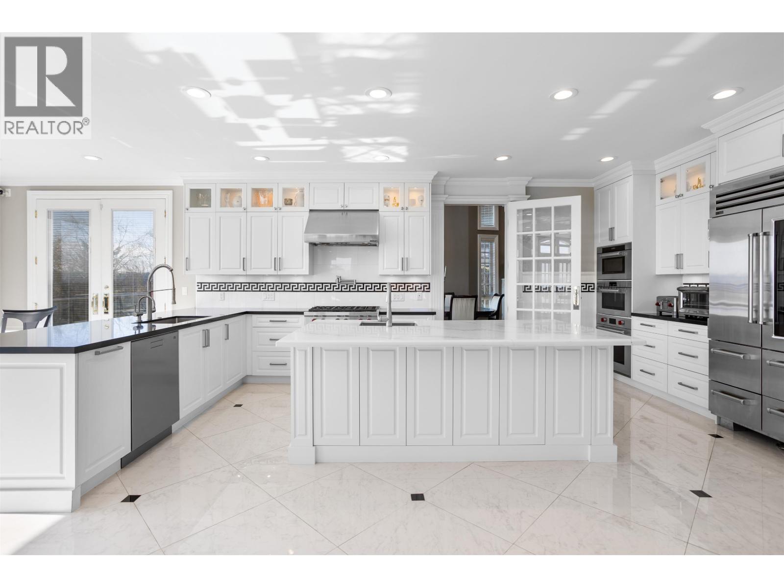 745 Capital Court, Port Coquitlam, British Columbia  V3C 6E4 - Photo 14 - R3100197