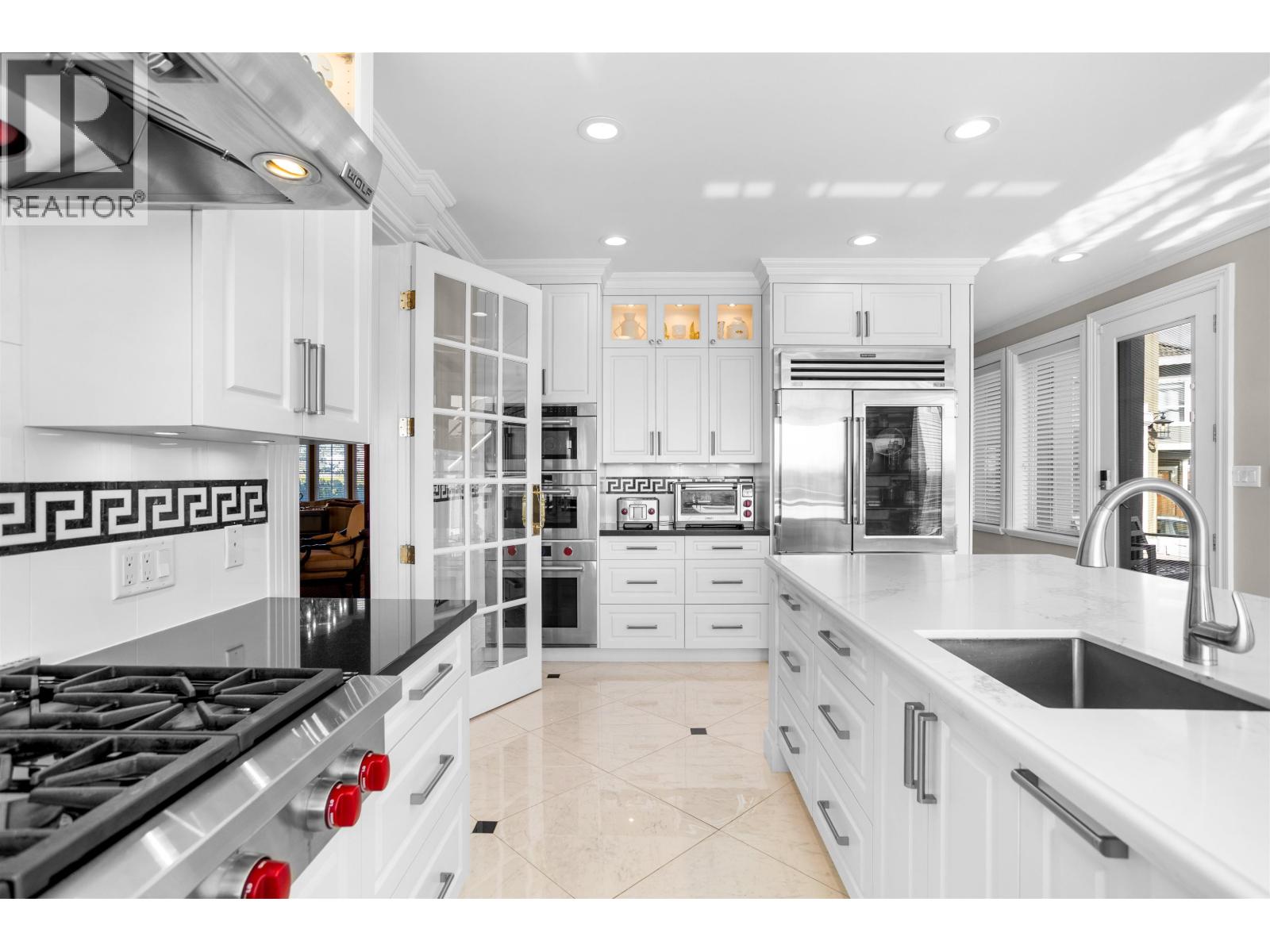 745 Capital Court, Port Coquitlam, British Columbia  V3C 6E4 - Photo 11 - R3100197