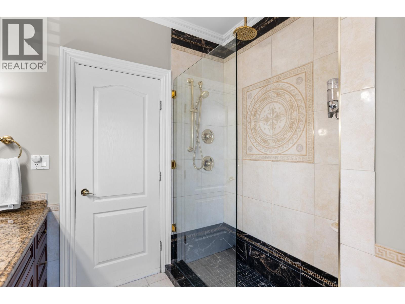 745 Capital Court, Port Coquitlam, British Columbia  V3C 6E4 - Photo 18 - R3100197