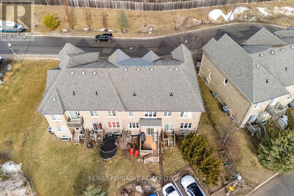 891 Newmarket Lane, Kingston, Ontario  K7K 0C8 - Photo 4 - X12891992