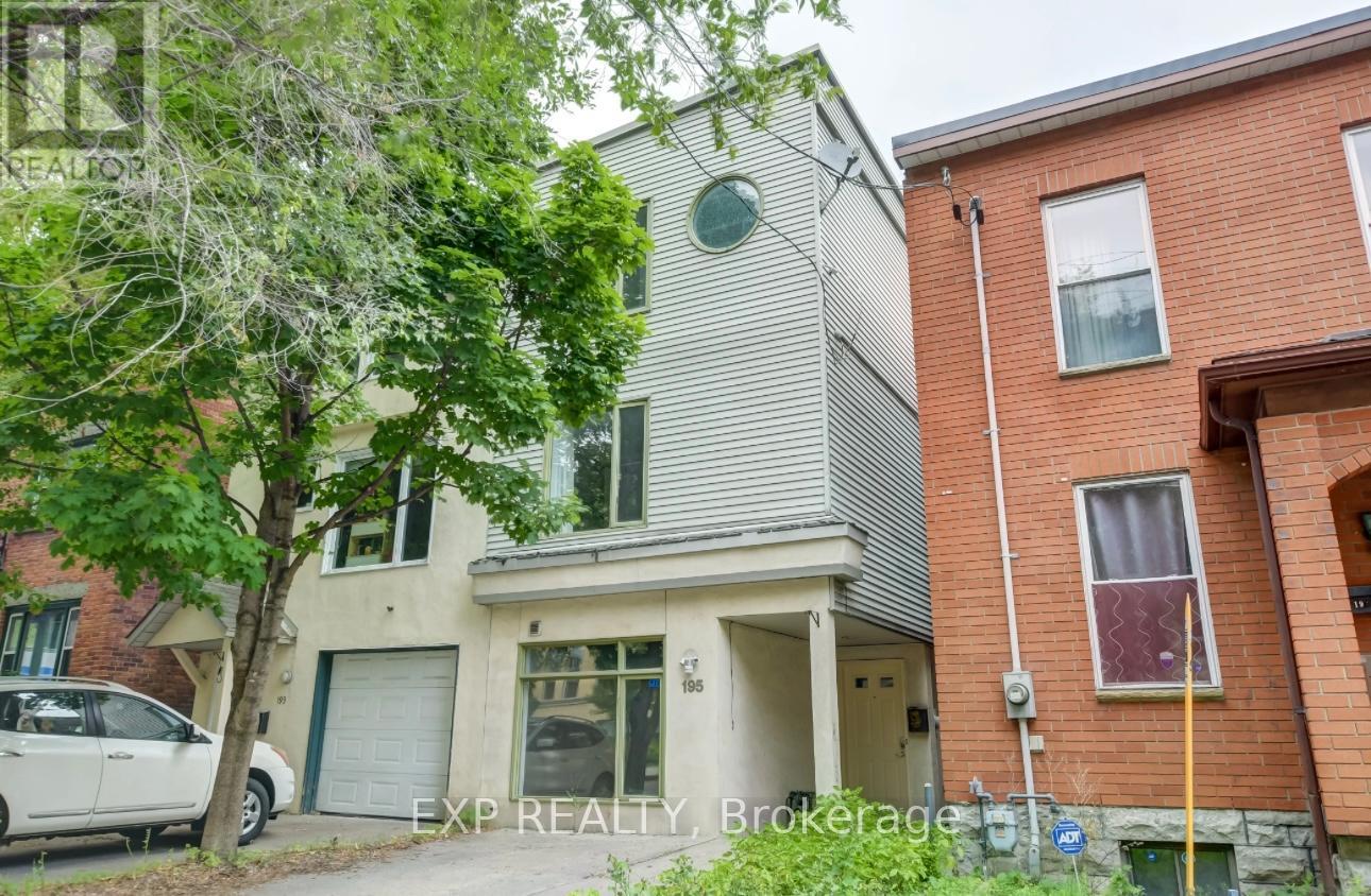 195 Henderson Avenue, Ottawa, Ontario  K1N 7P7 - Photo 1 - X12891948