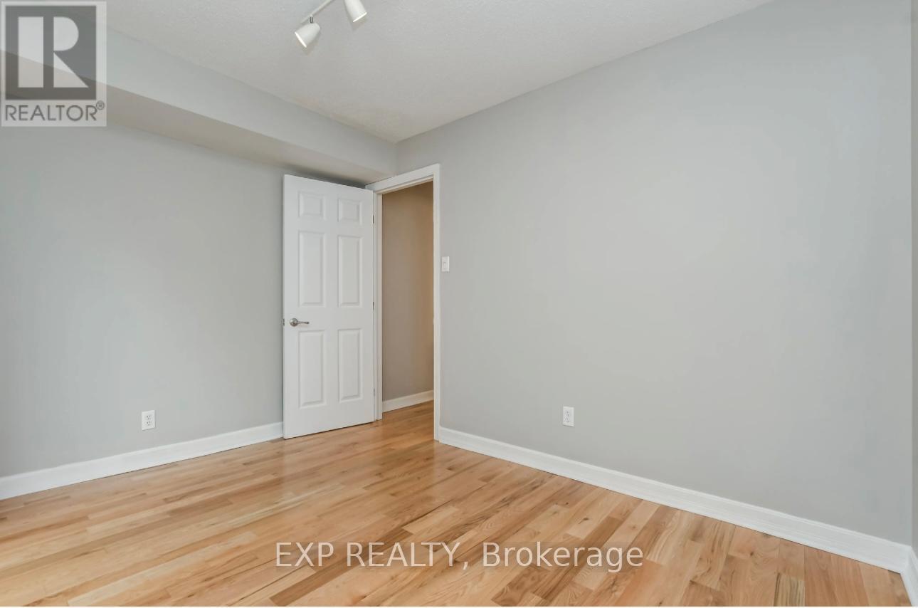 195 Henderson Avenue, Ottawa, Ontario  K1N 7P7 - Photo 18 - X12891948