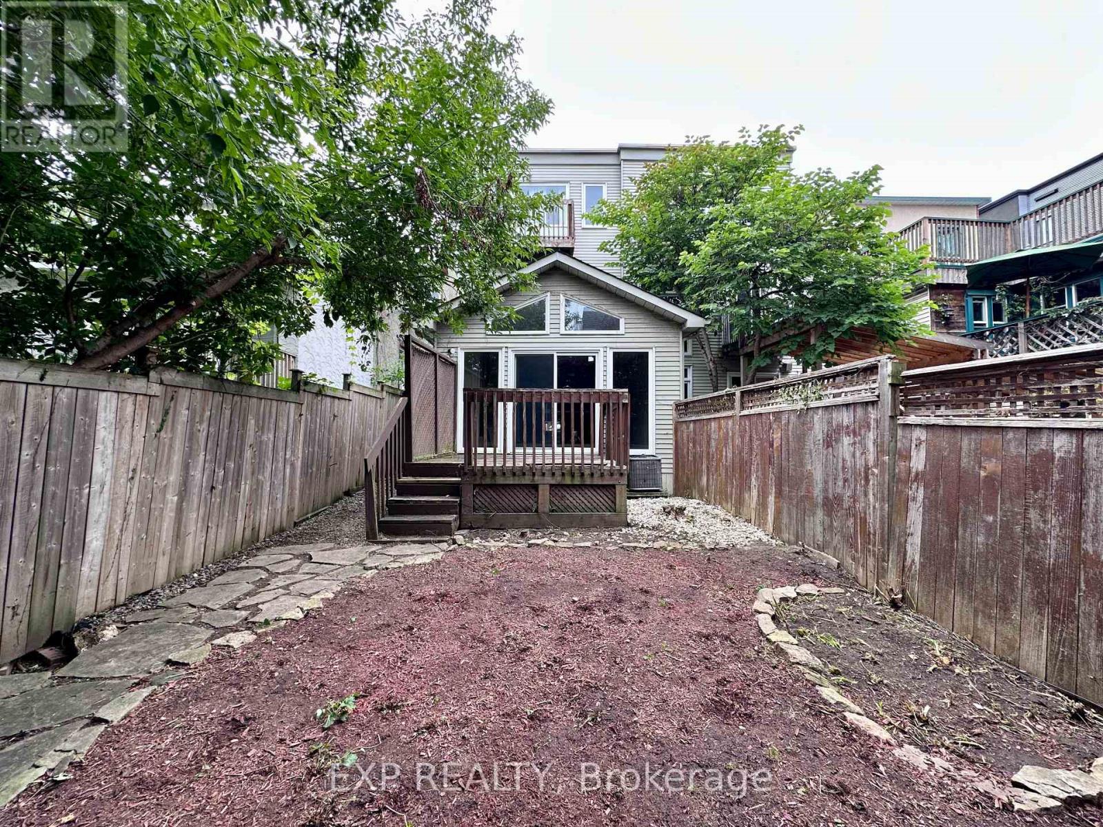 195 Henderson Avenue, Ottawa, Ontario  K1N 7P7 - Photo 30 - X12891948