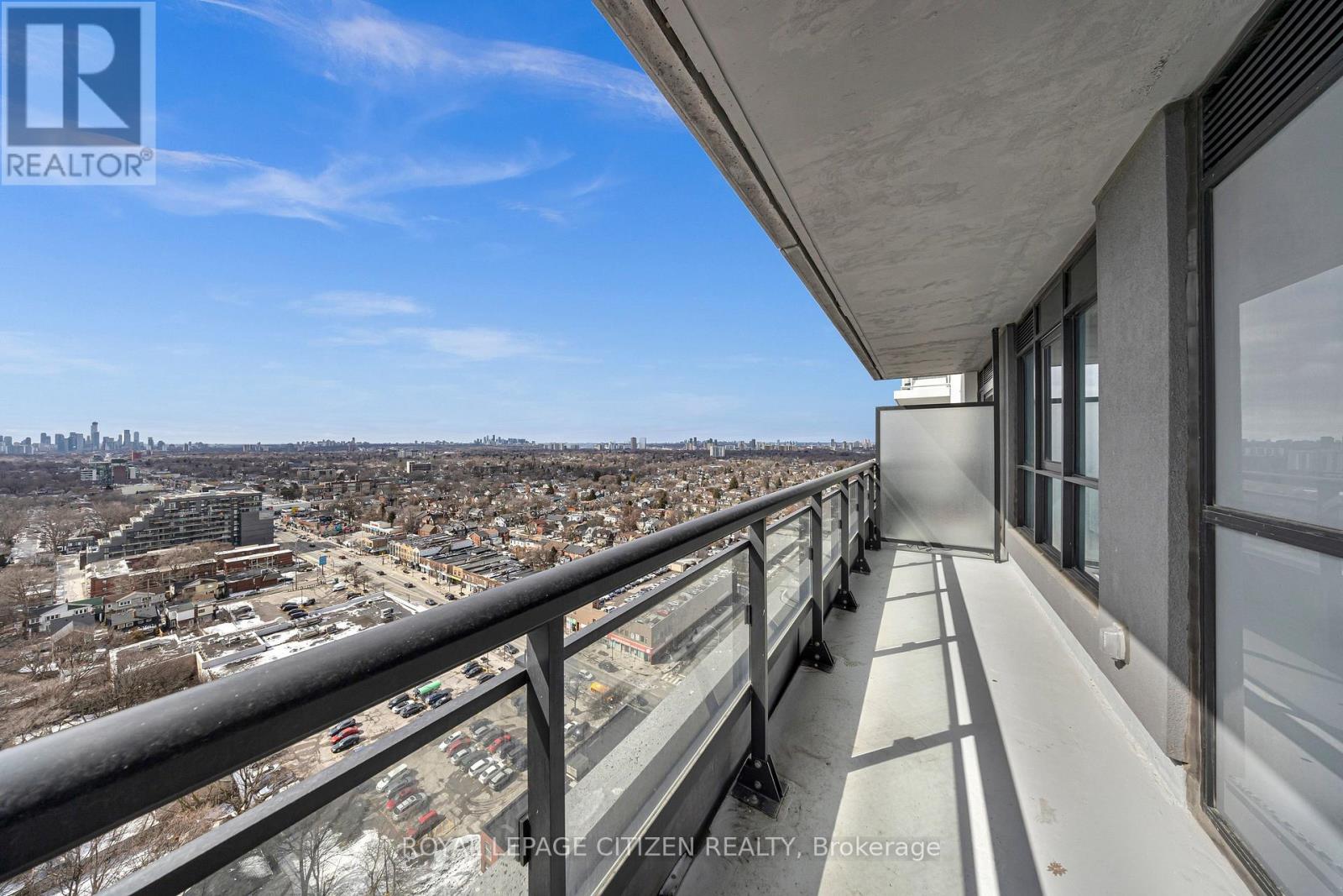 2110 - 286 Main Street, Toronto, Ontario  M4C 0B3 - Photo 13 - E12872898