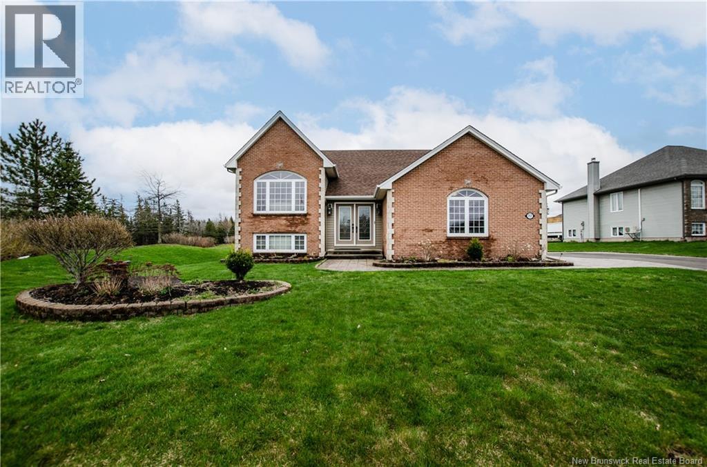 717 Royal Oaks Boulevard, Moncton, New Brunswick  E1H 3N8 - Photo 1 - NB135245