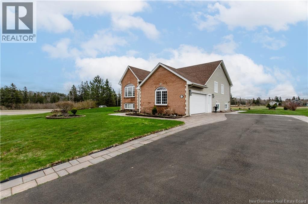 717 Royal Oaks Boulevard, Moncton, New Brunswick  E1H 3N8 - Photo 4 - NB135245