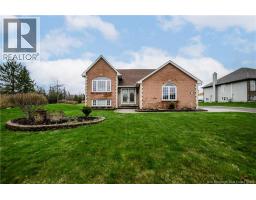 717 Royal Oaks Boulevard, moncton, New Brunswick