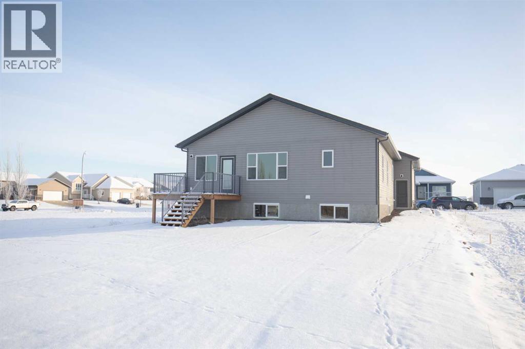 32 Sunrise Crescent N, Three Hills, Alberta  T0M 2A0 - Photo 31 - A2279132