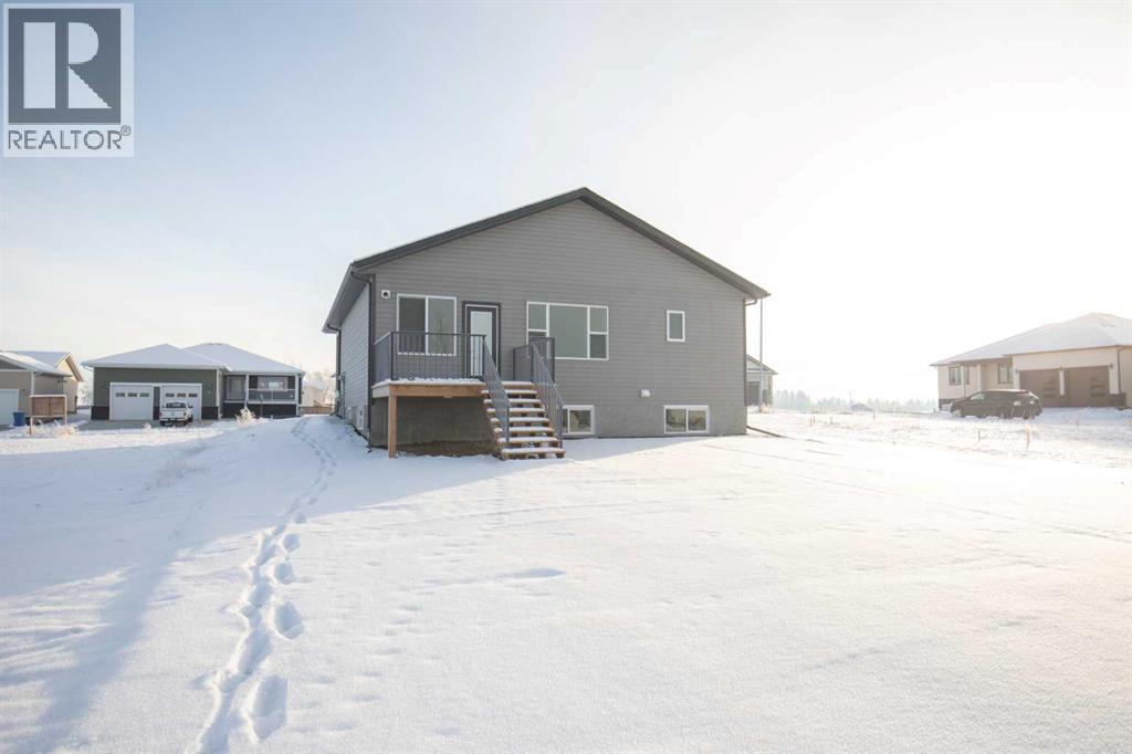 32 Sunrise Crescent N, Three Hills, Alberta  T0M 2A0 - Photo 29 - A2279132