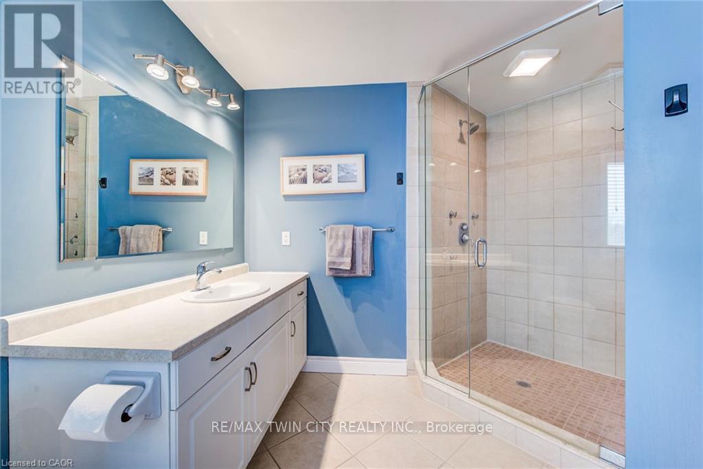 14 La Salle Street, Woolwich, Ontario  N0B 1M0 - Photo 30 - X12845472