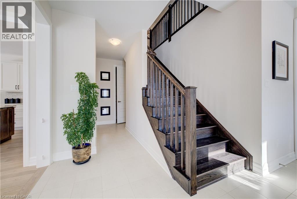 277 Forestwalk Street, Kitchener, Ontario  N2R 0T2 - Photo 5 - 40808876