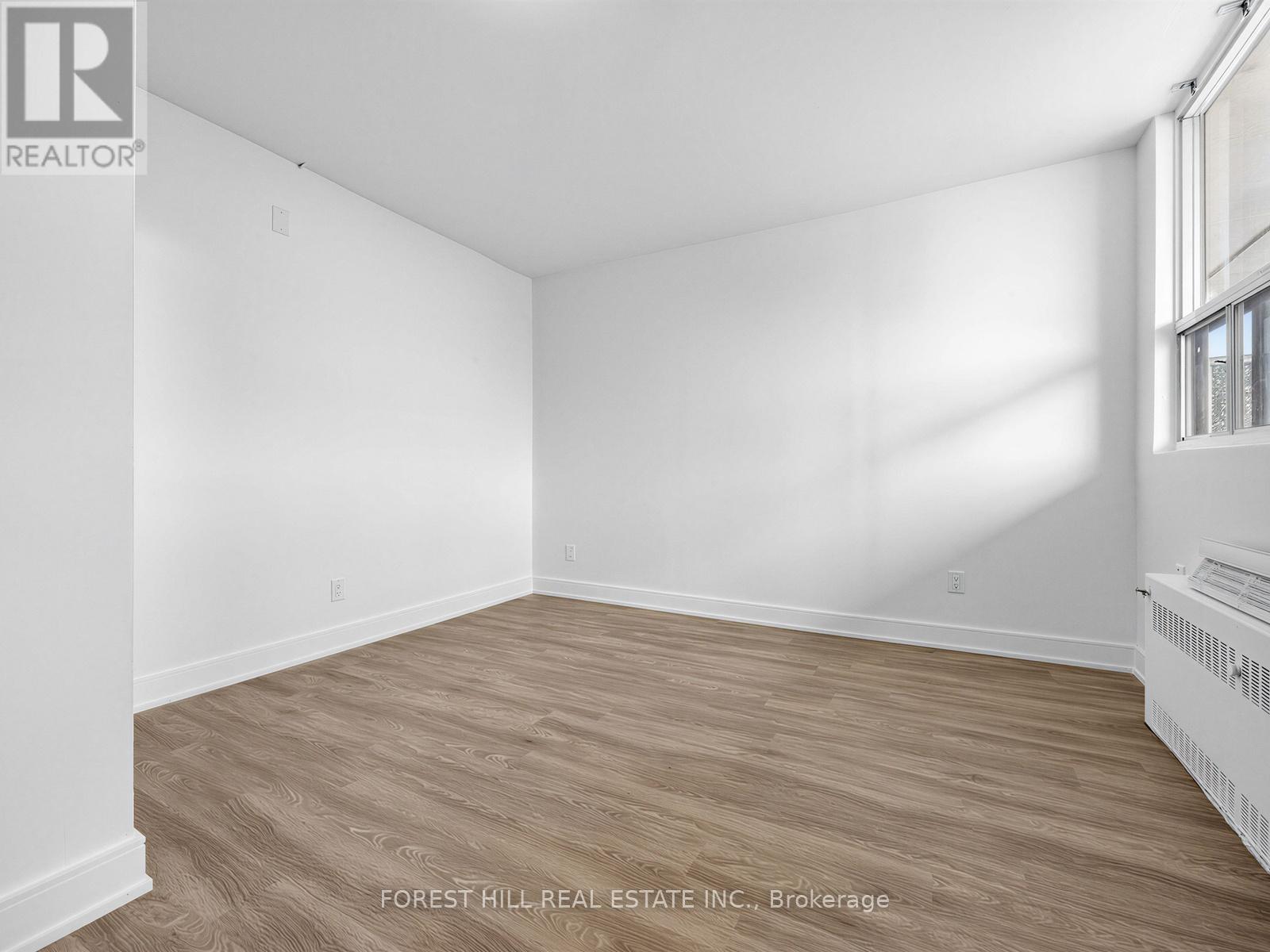 Phd - 70 Spadina Road, Toronto, Ontario  M5R 2T6 - Photo 18 - C12891946