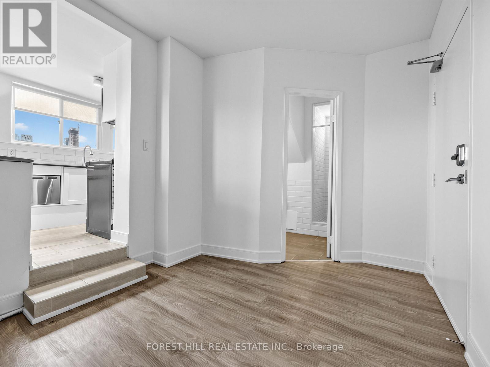 Phd - 70 Spadina Road, Toronto, Ontario  M5R 2T6 - Photo 3 - C12891946