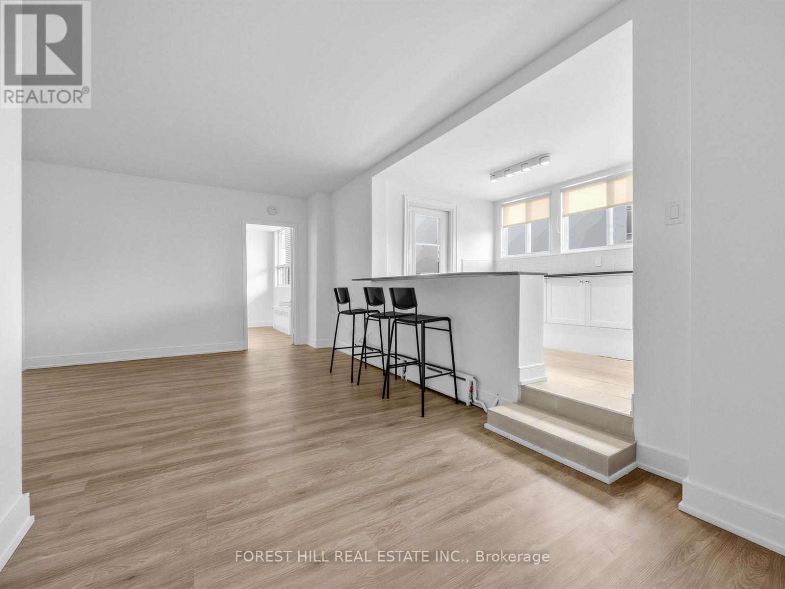 Phd - 70 Spadina Road, Toronto, Ontario  M5R 2T6 - Photo 4 - C12891946