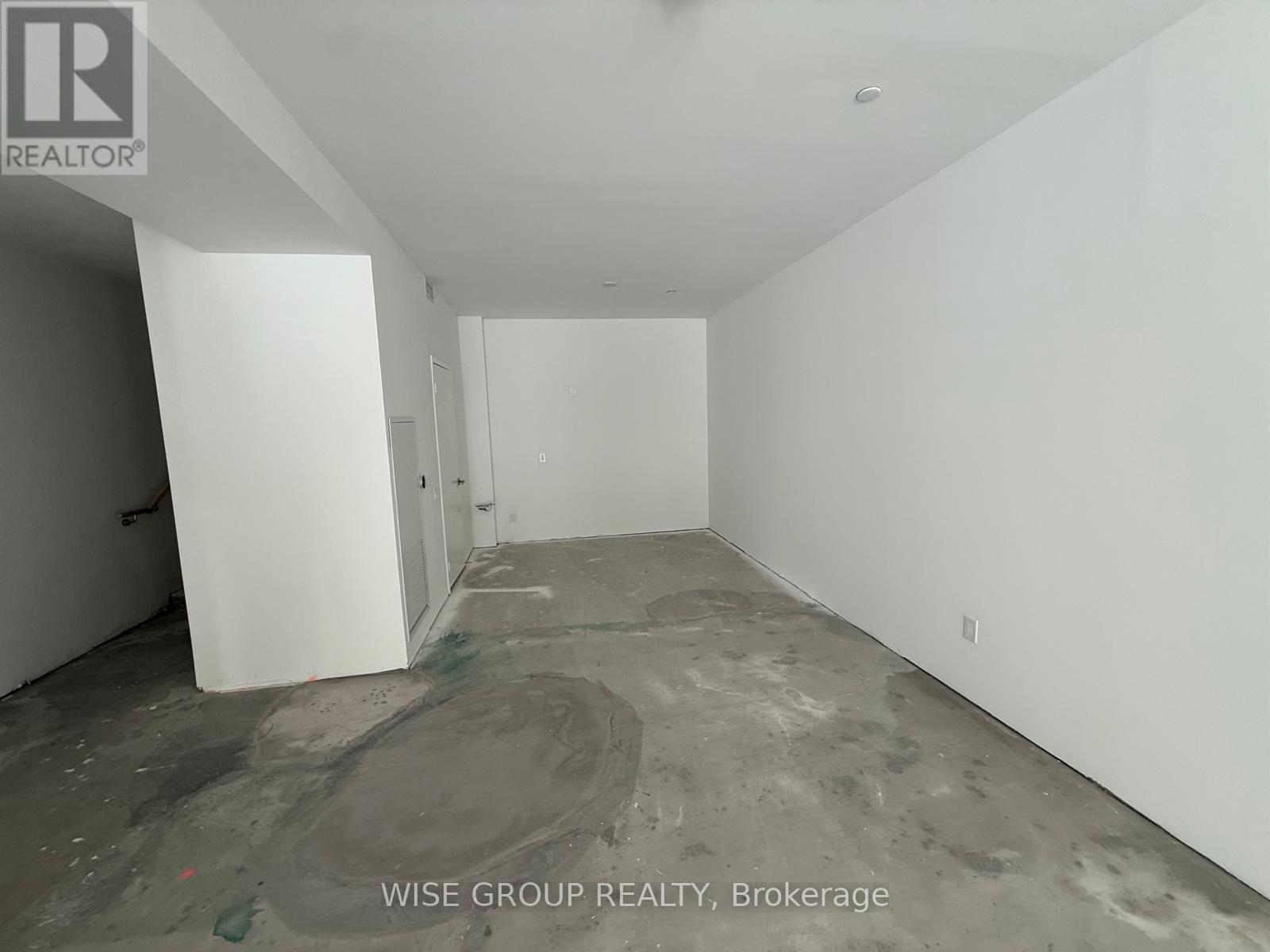 103 - 500 Wilson Avenue, Toronto, Ontario  M3H 0E5 - Photo 3 - C12891952