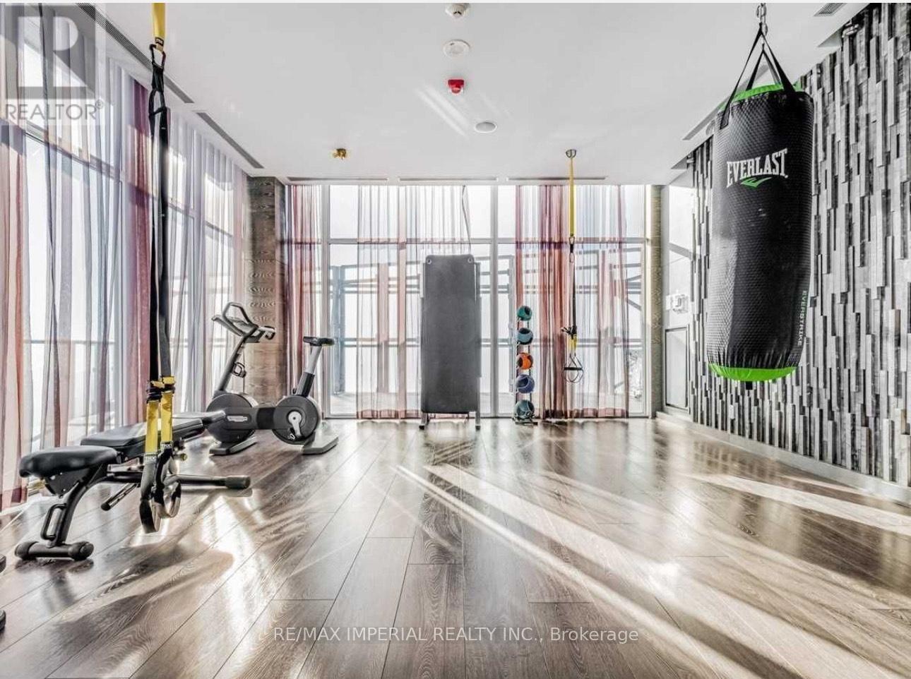 1910 - 1080 Bay Street, Toronto, Ontario  M5S 0A5 - Photo 32 - C12891960