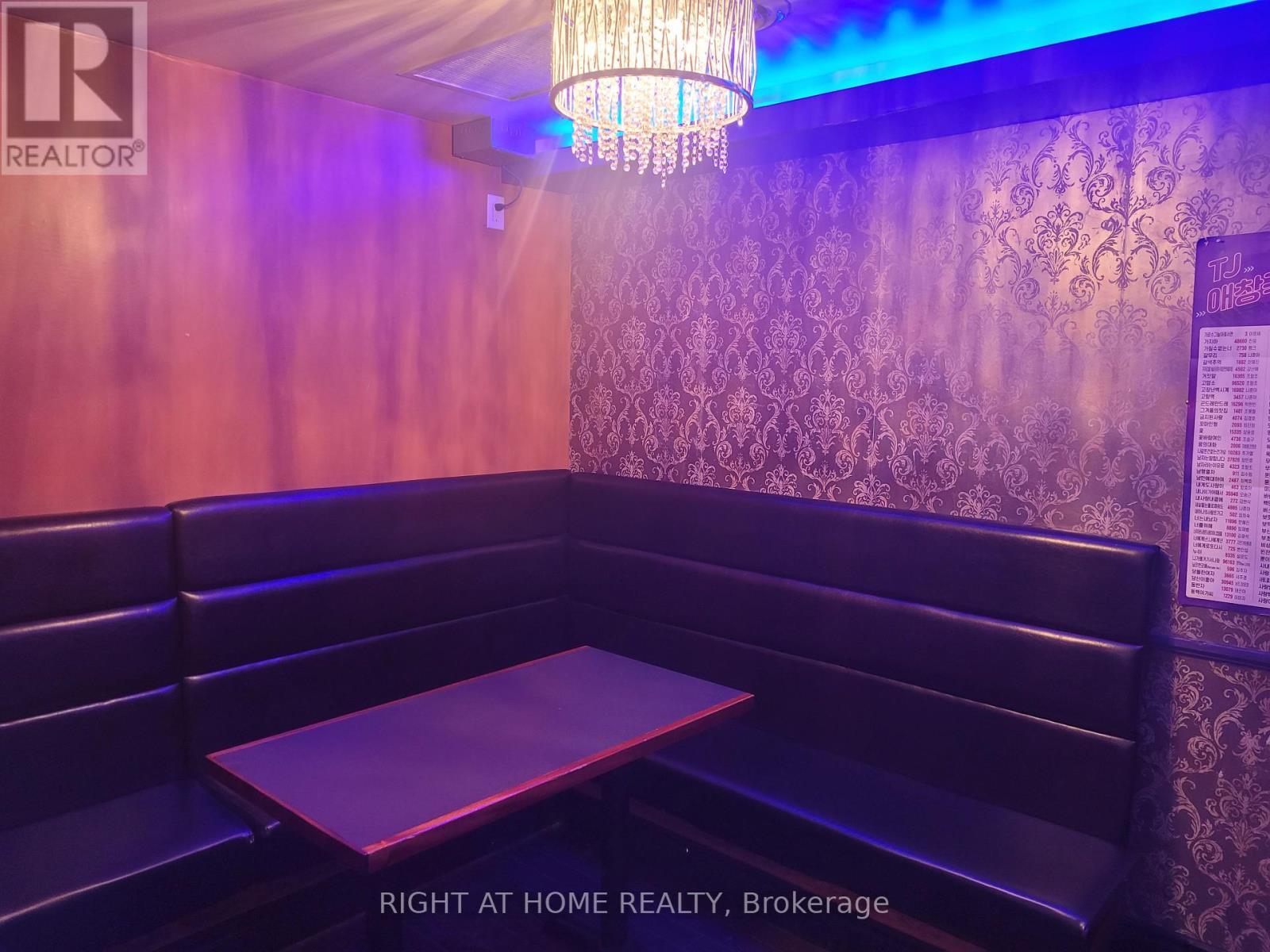 3 Elmhurst Avenue, Toronto, Ontario  M2N 1R3 - Photo 14 - C12891988