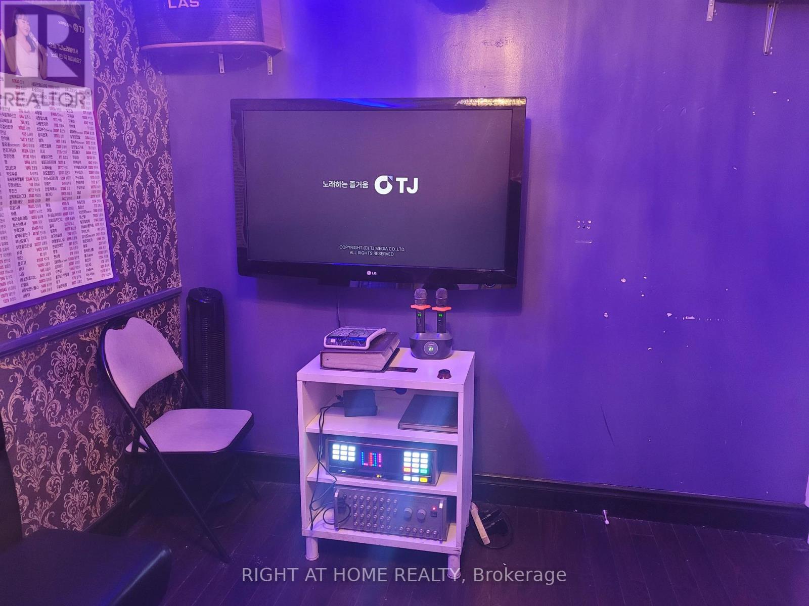 3 Elmhurst Avenue, Toronto, Ontario  M2N 1R3 - Photo 15 - C12891988