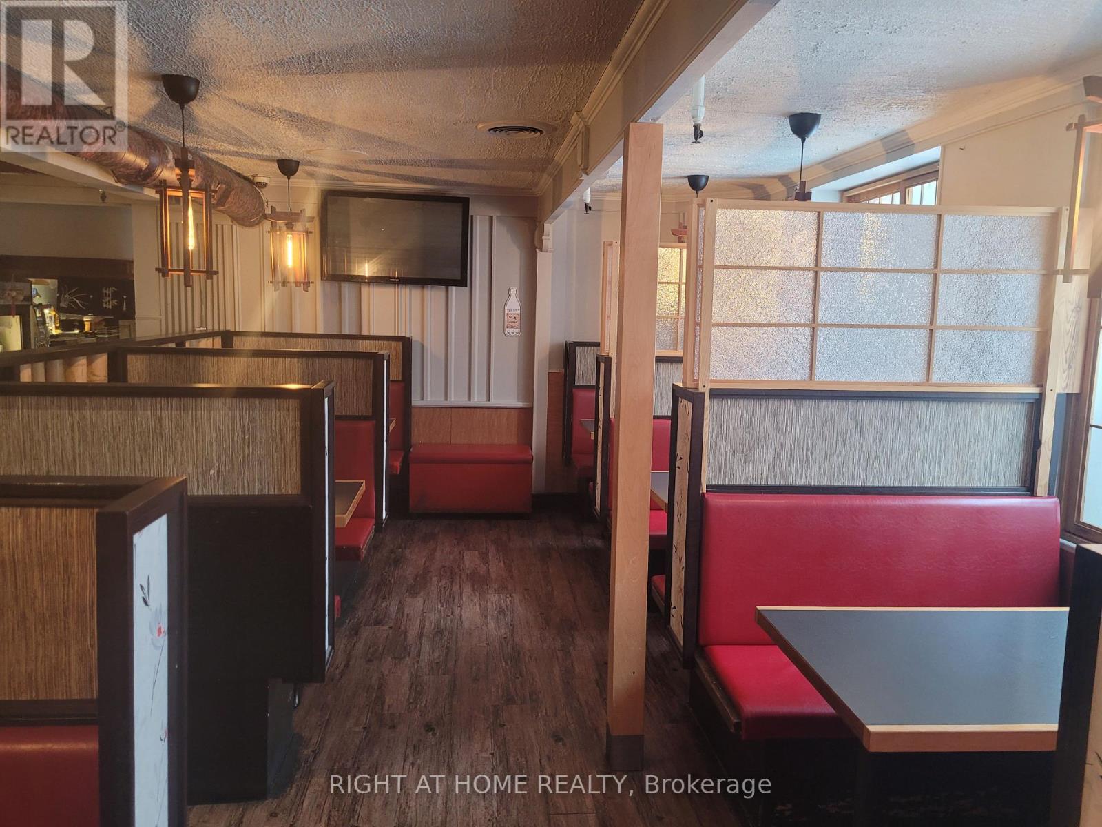 3 Elmhurst Avenue, Toronto, Ontario  M2N 1R3 - Photo 4 - C12891988