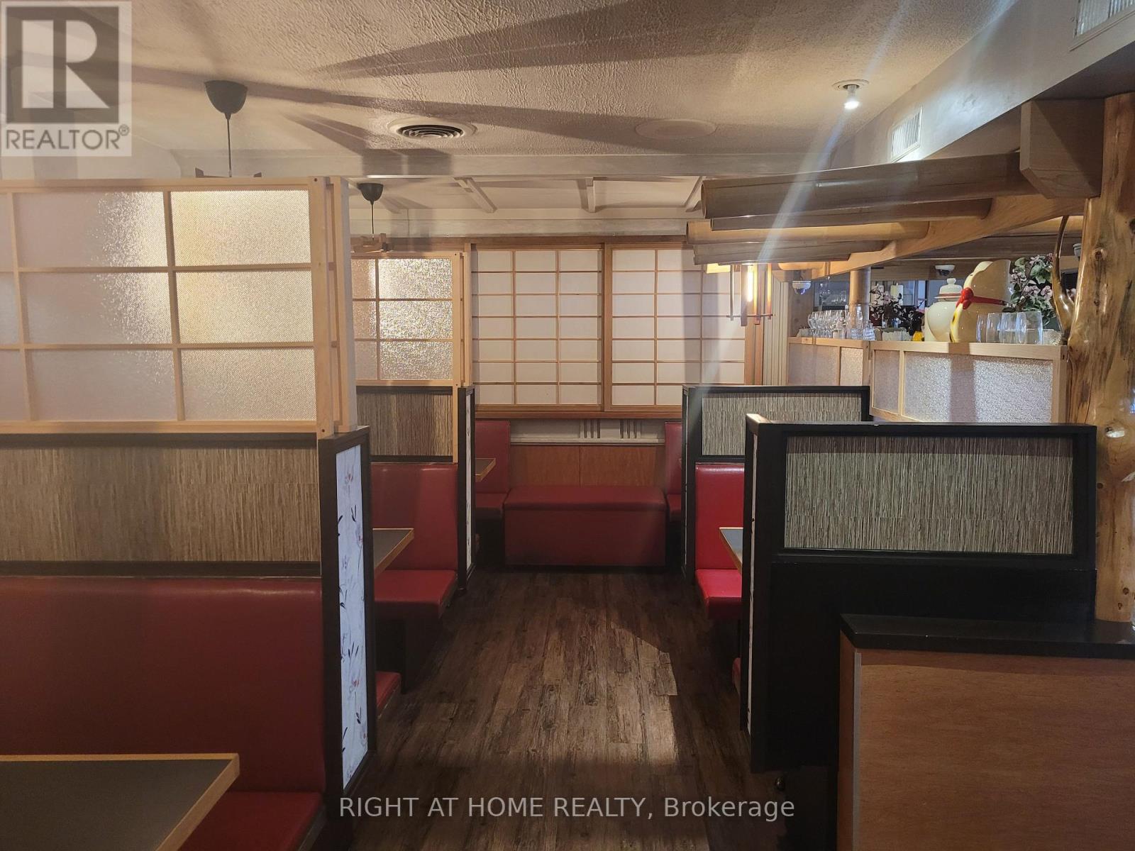 3 Elmhurst Avenue, Toronto, Ontario  M2N 1R3 - Photo 5 - C12891988