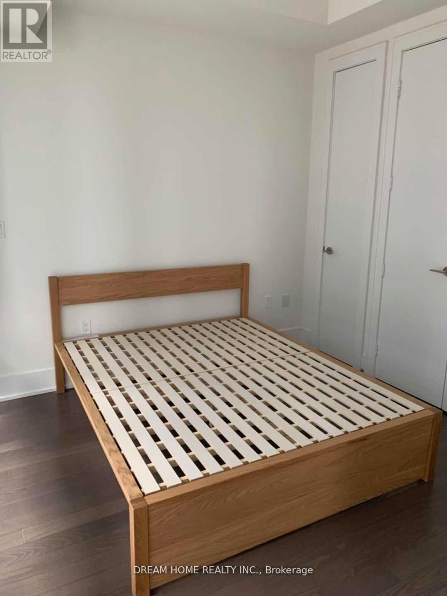 305 - 39 Queens Quay E, Toronto, Ontario  M5E 0A5 - Photo 6 - C12892026