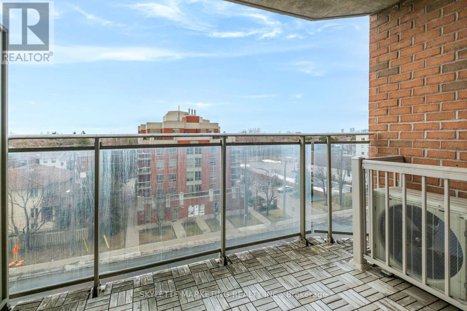 701 - 801 Sheppard Avenue W, Toronto (Clanton Park), Ontario  M3H 0A8 - Photo 24 - C12892034