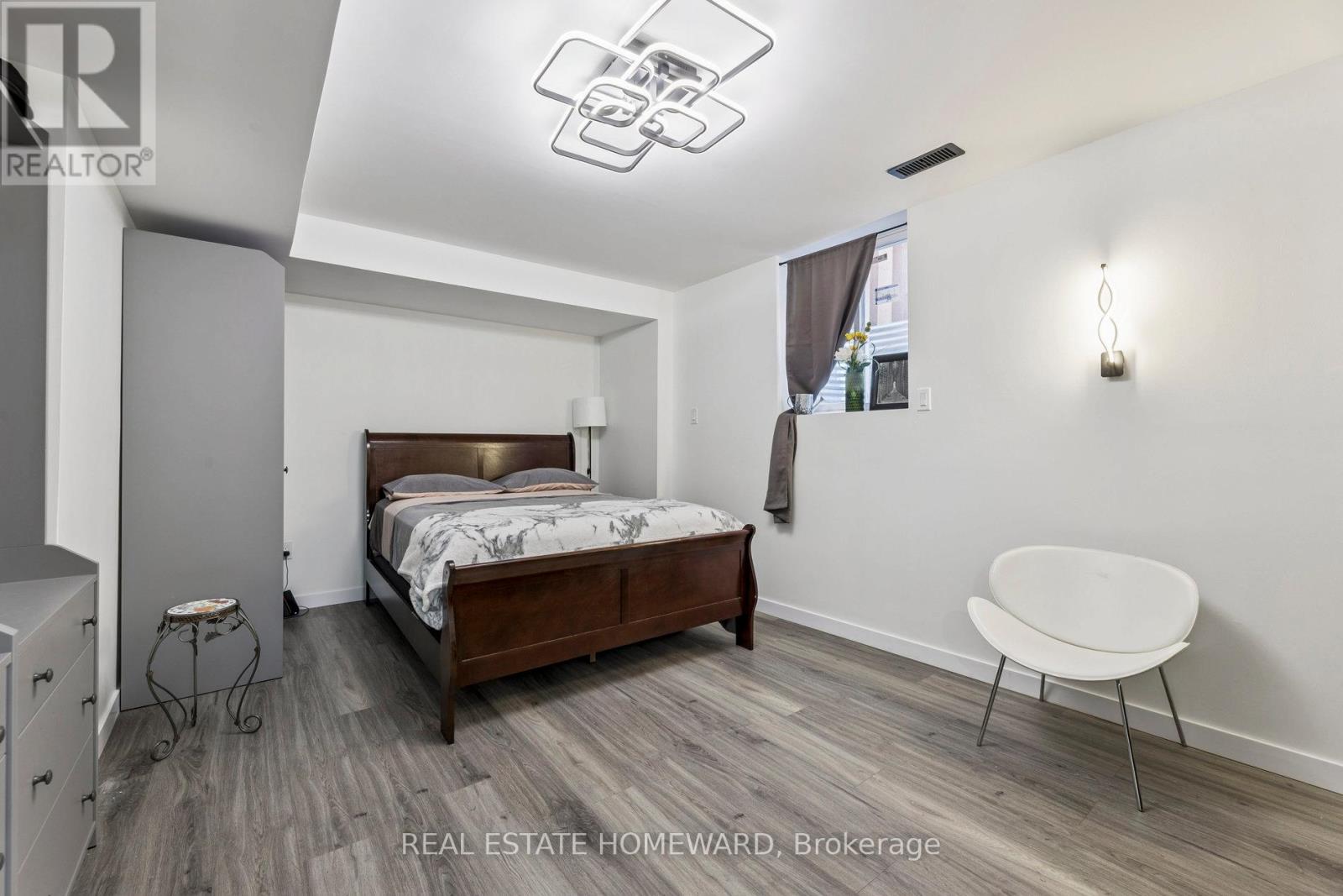 1566 Oakburn Street, Pickering, Ontario  L1V 6W1 - Photo 38 - E12891964