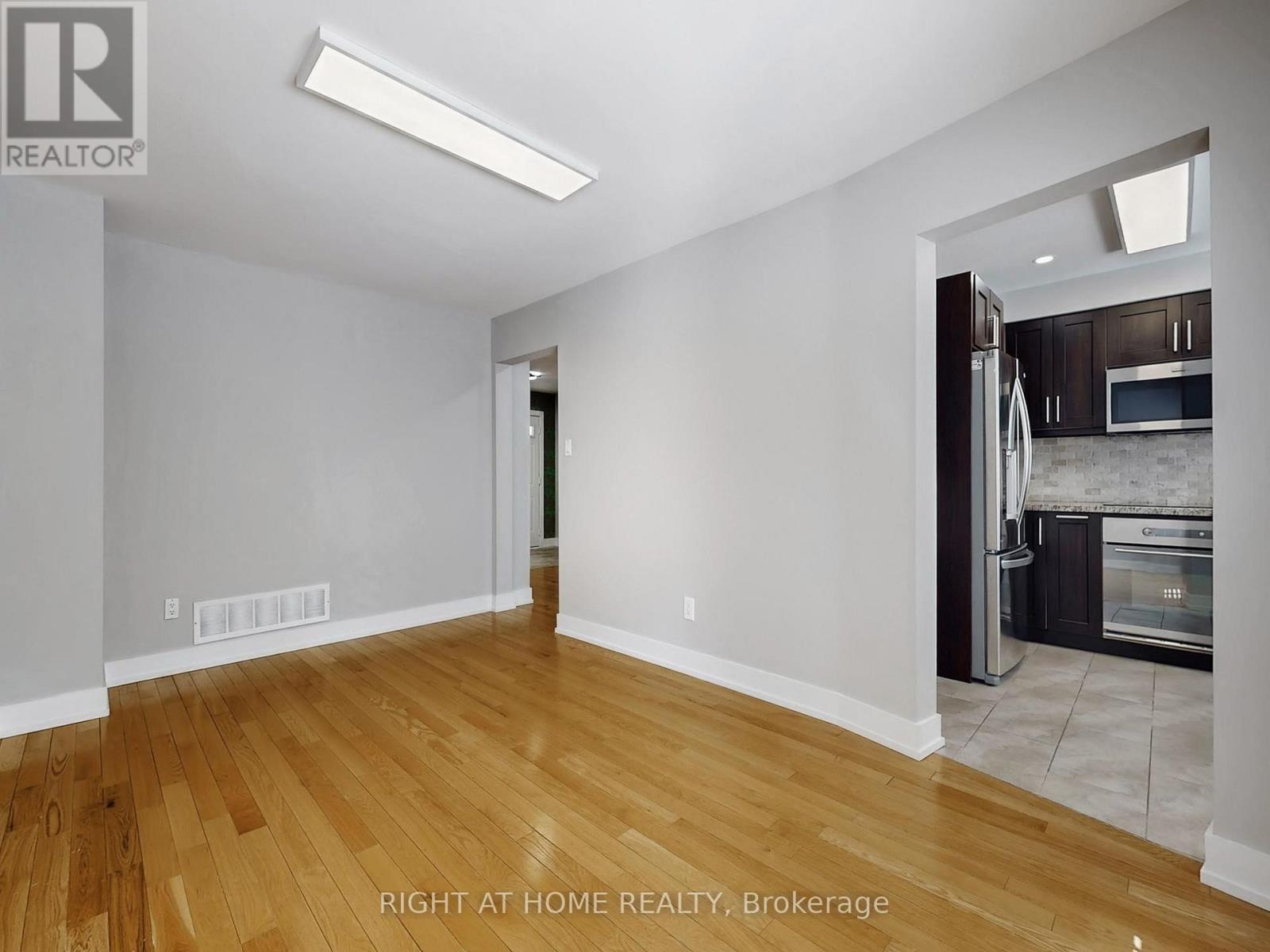 Main - 11 Hawker Court, Ajax (Central West), Ontario  L1T 3N1 - Photo 18 - E12891990