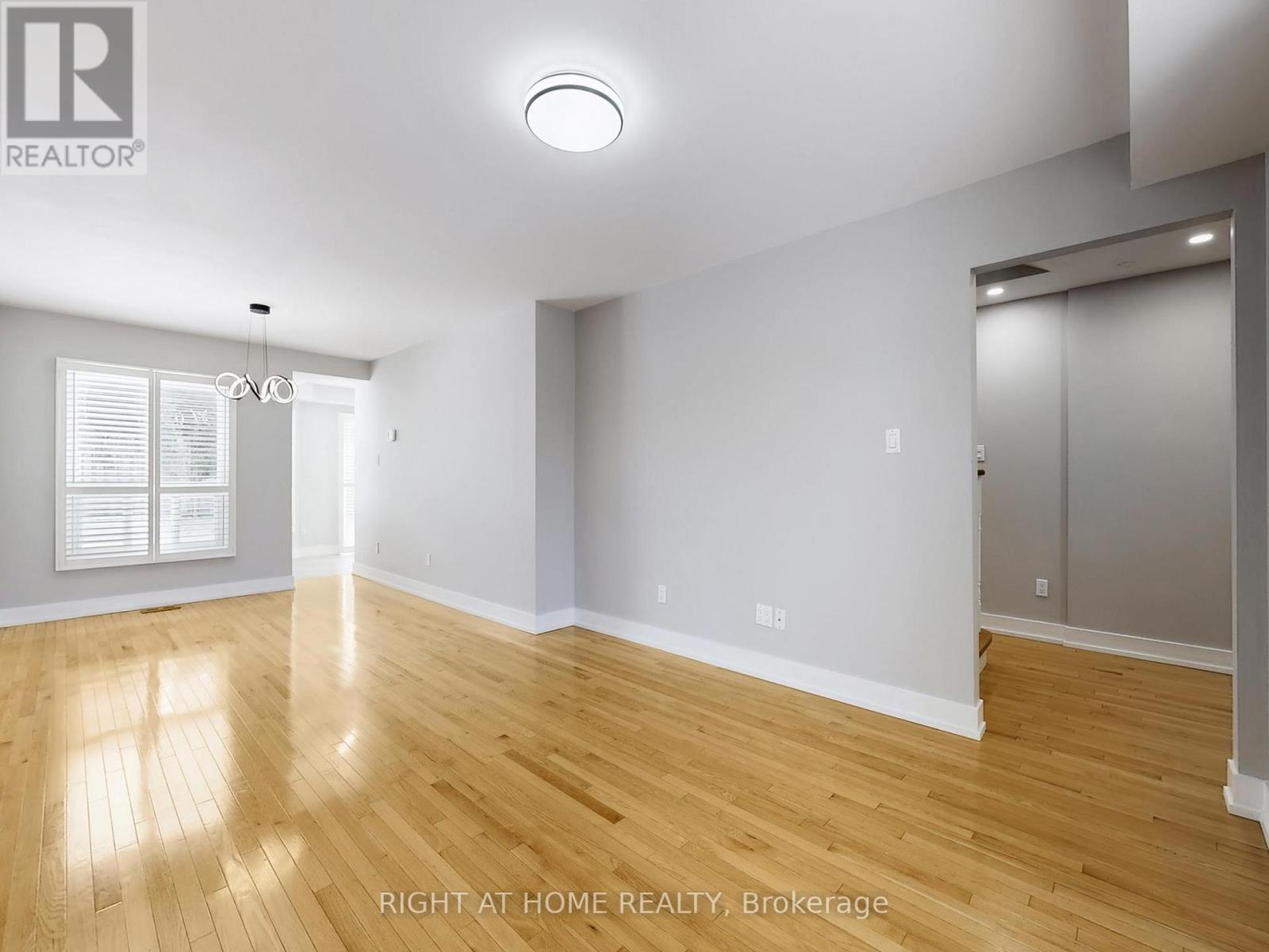 Main - 11 Hawker Court, Ajax (Central West), Ontario  L1T 3N1 - Photo 3 - E12891990