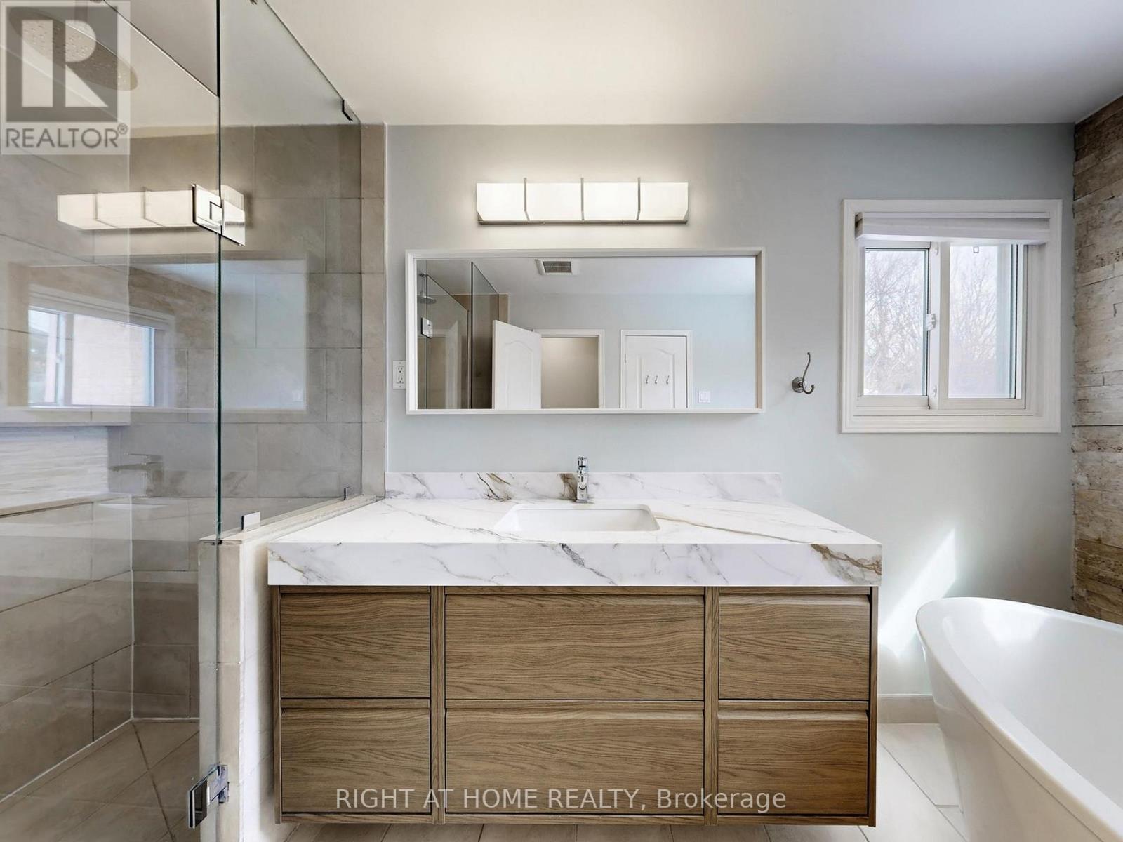 Main - 11 Hawker Court, Ajax (Central West), Ontario  L1T 3N1 - Photo 30 - E12891990