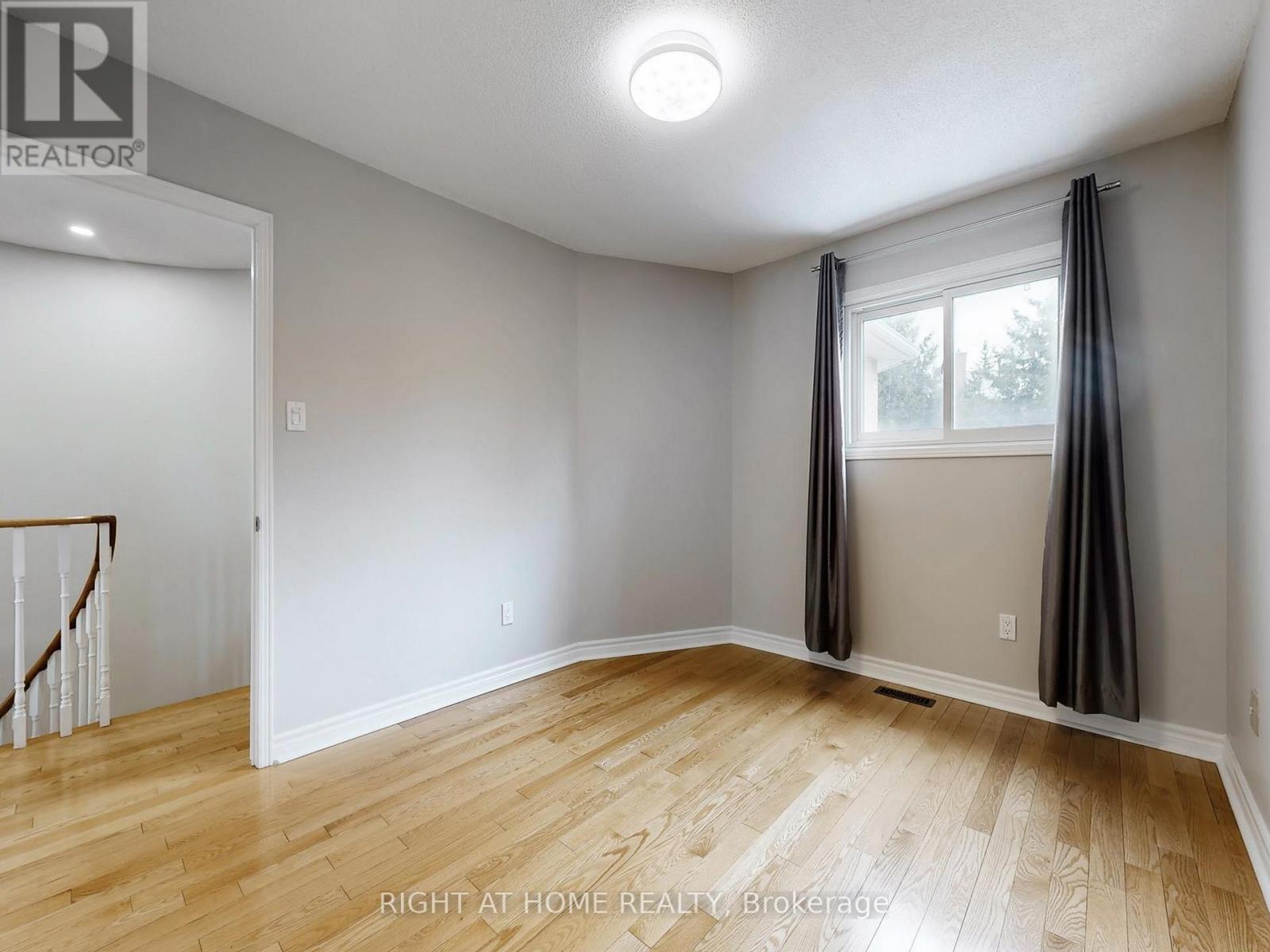 Main - 11 Hawker Court, Ajax (Central West), Ontario  L1T 3N1 - Photo 34 - E12891990