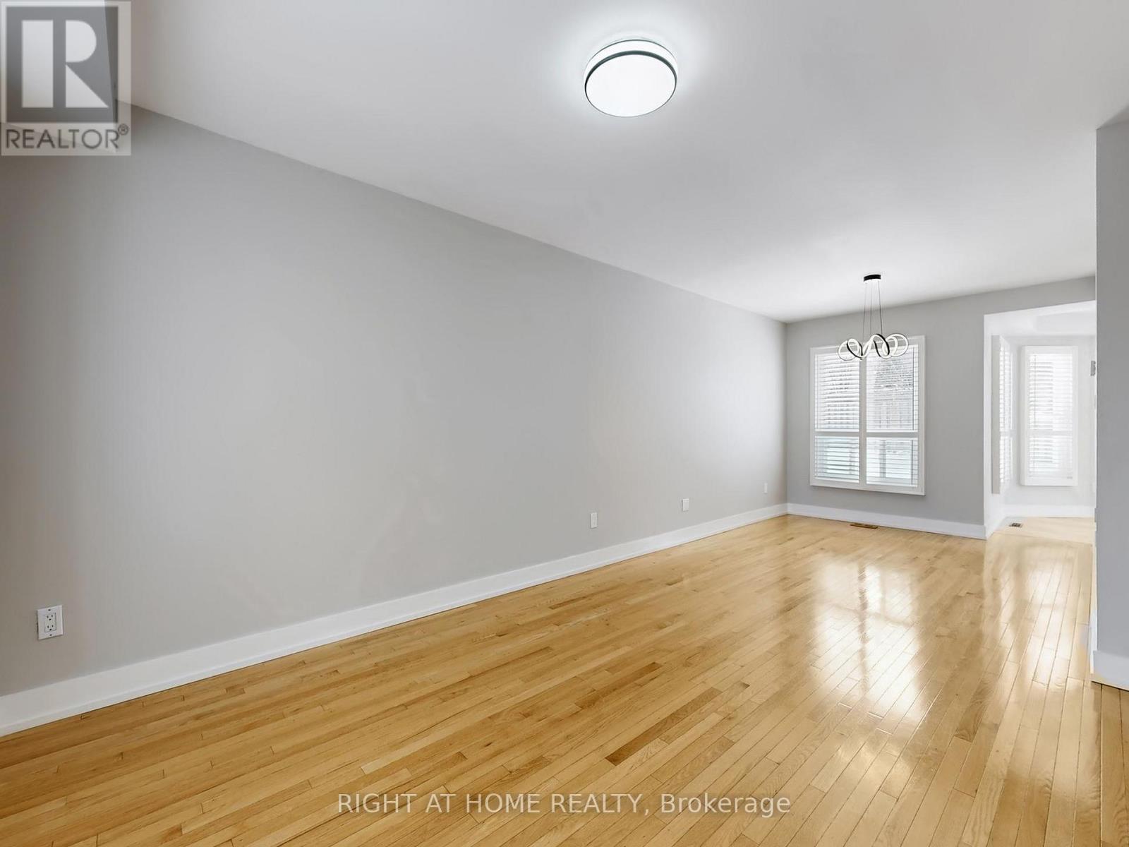 Main - 11 Hawker Court, Ajax (Central West), Ontario  L1T 3N1 - Photo 4 - E12891990