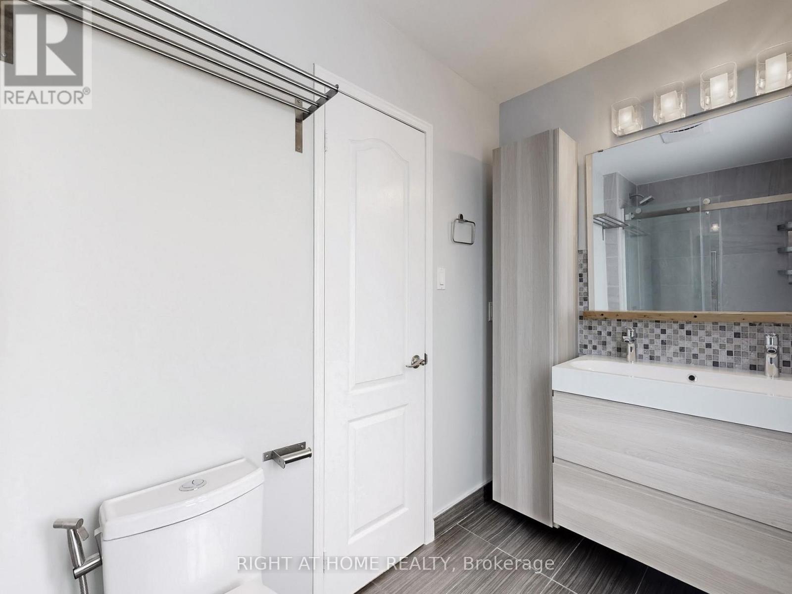 Main - 11 Hawker Court, Ajax (Central West), Ontario  L1T 3N1 - Photo 43 - E12891990